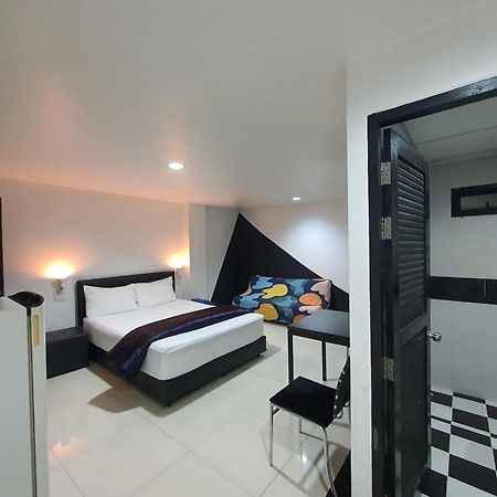 @Room Apartment Bangkok Eksteriør bilde